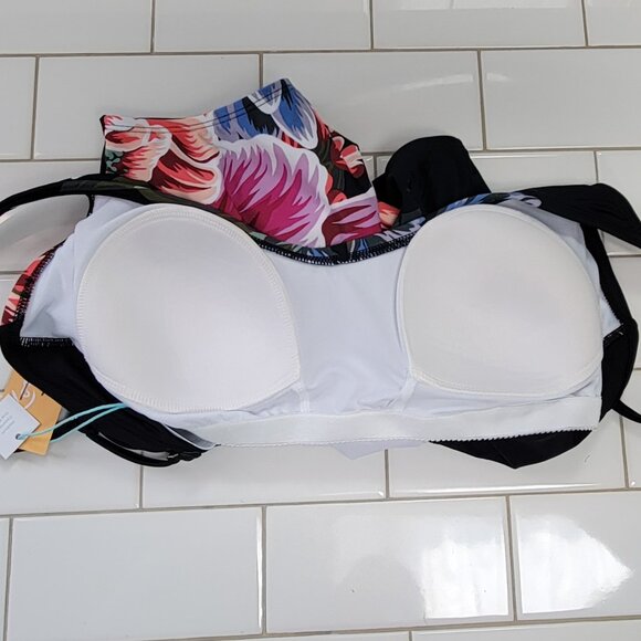 Kone Sol One Piece Swim Suit - Picture 3 of 9